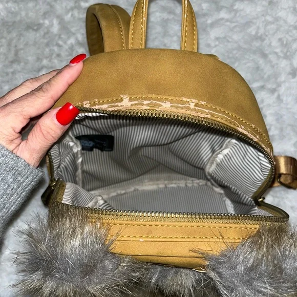 Loungefly Star Wars EWOK Faux Suede Fur Backpack - Retired - Picture 7 of 7